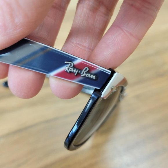 Ray-Ban sunglasses Wayfarer II RB 2143 - Picture 7 of 9